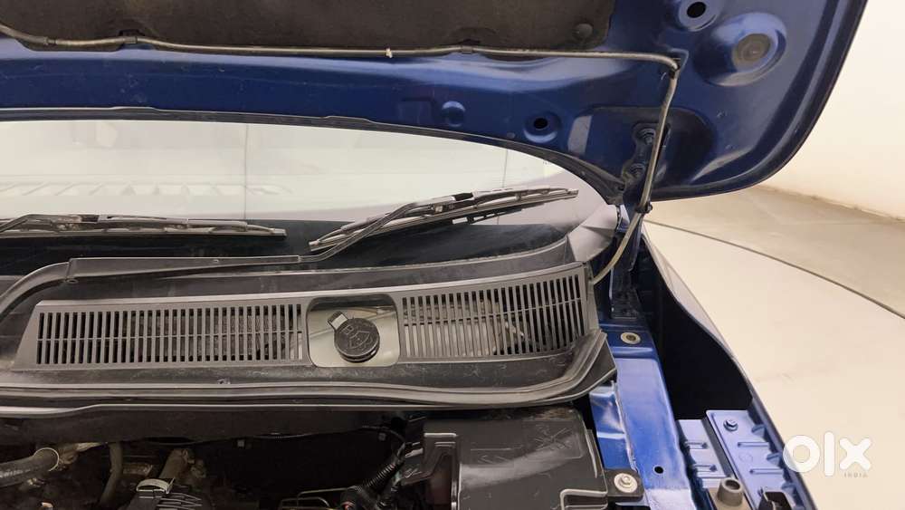 Renault Triber Rxz Easy-r Amt, 2021, Petrol