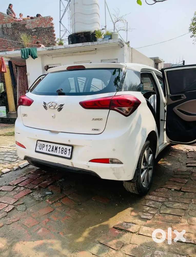 Hyundai New I20 2016 Deasel Milenge 25 Ka Hai Bhai Gadi Ok