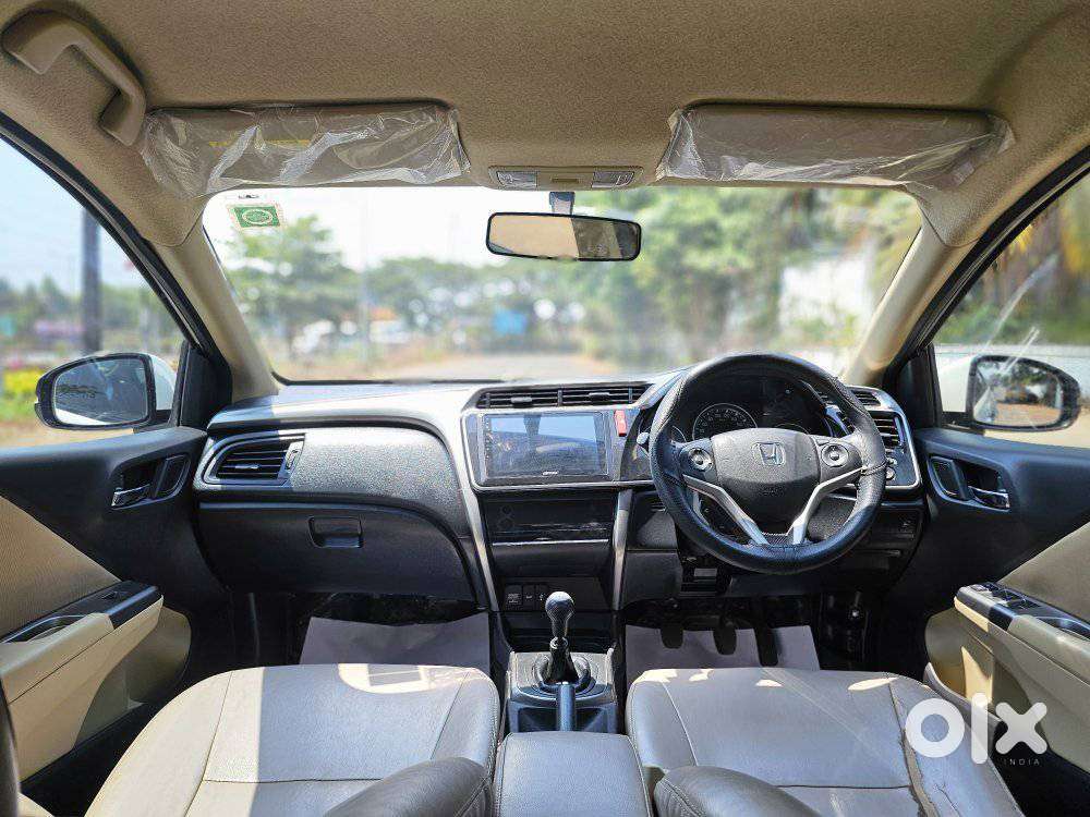 Honda City 1.5 V 4th Gen I-vtec Mt, 2014, Petrol