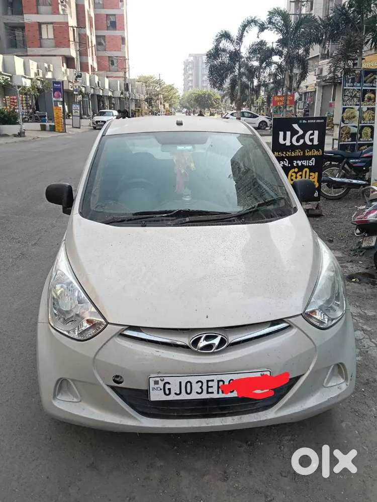 Hyundai Eon Era 2013 Petrol