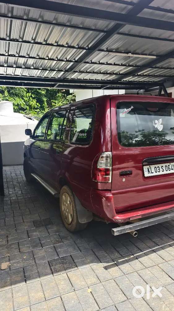 Chevrolet Tavera Ls 2009