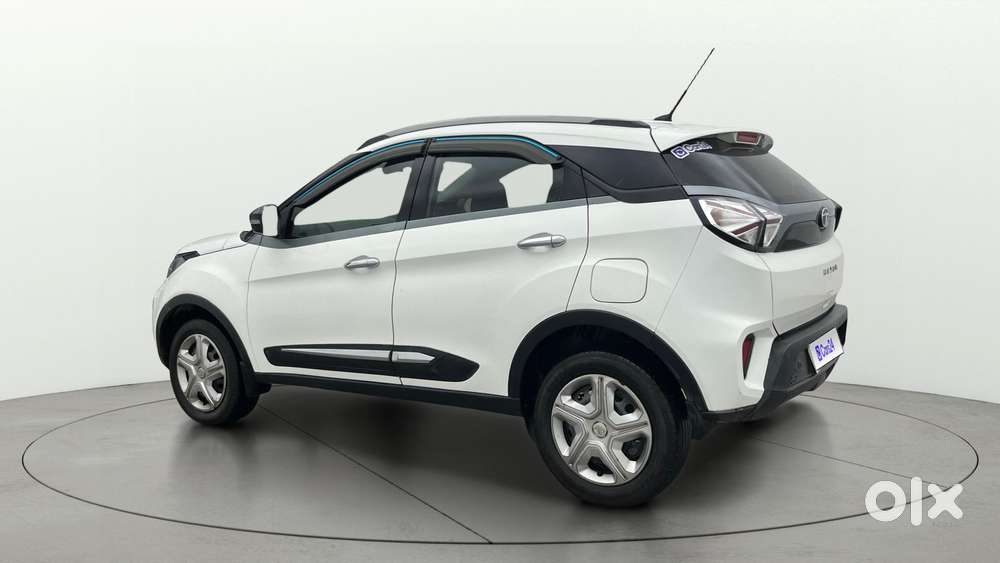 Tata Nexon 1.2 Revotron XM Plus (S), 2020, Diesel