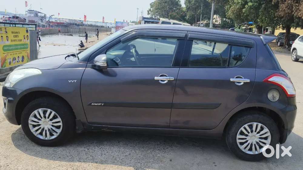 Maruti Suzuki Swift 2016 Petrol 72000 Km Driven