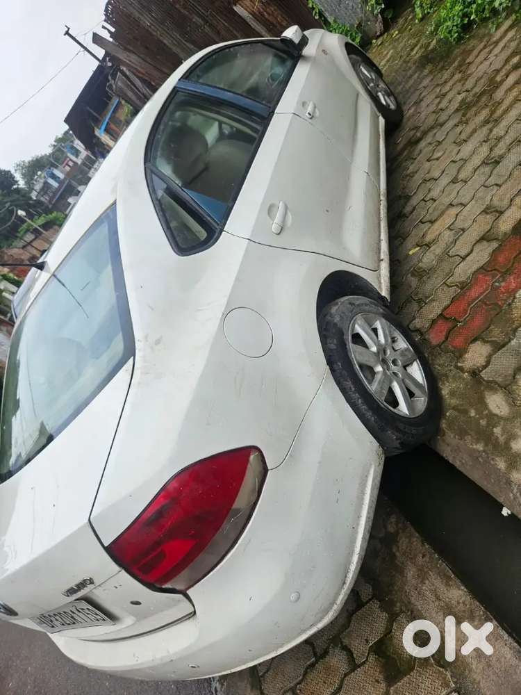 Volkswagen Vento Diesel 2011 Paper 2031 Valid