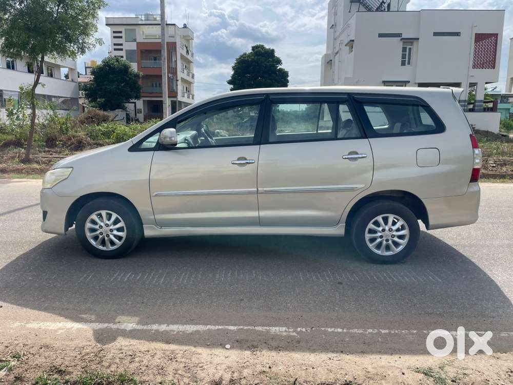 Toyota Innova Diesel 2013