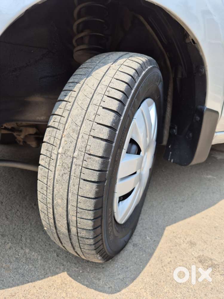 Maruti Suzuki Baleno Zeta, 2022, Petrol