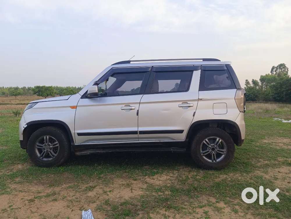 Mahindra Tuv 300 2019 Diesel 95800 Km Driven