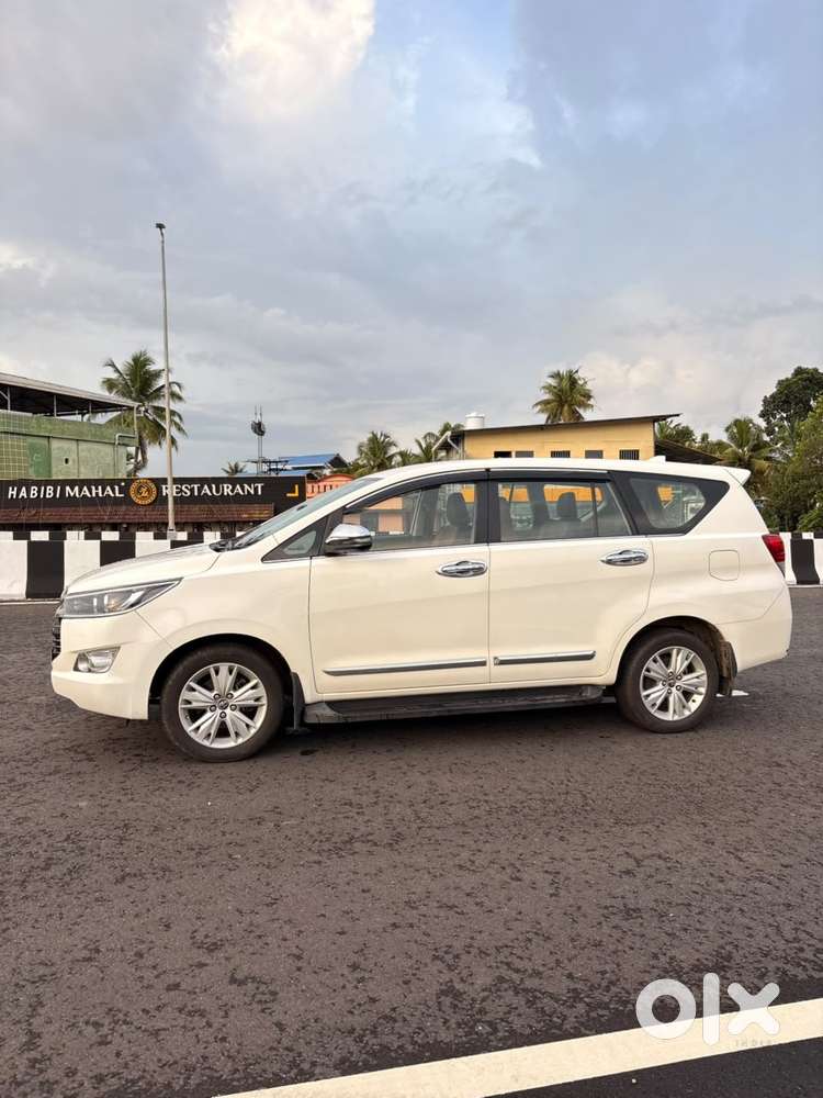 Toyota Innova Crysta 2.8 Z, 2018, Diesel