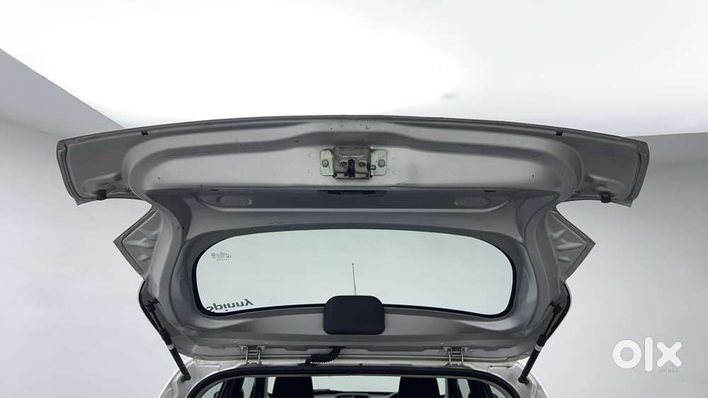 Renault Kwid 2019-ongoing 1.0 Rxt (o), 2018, Petrol