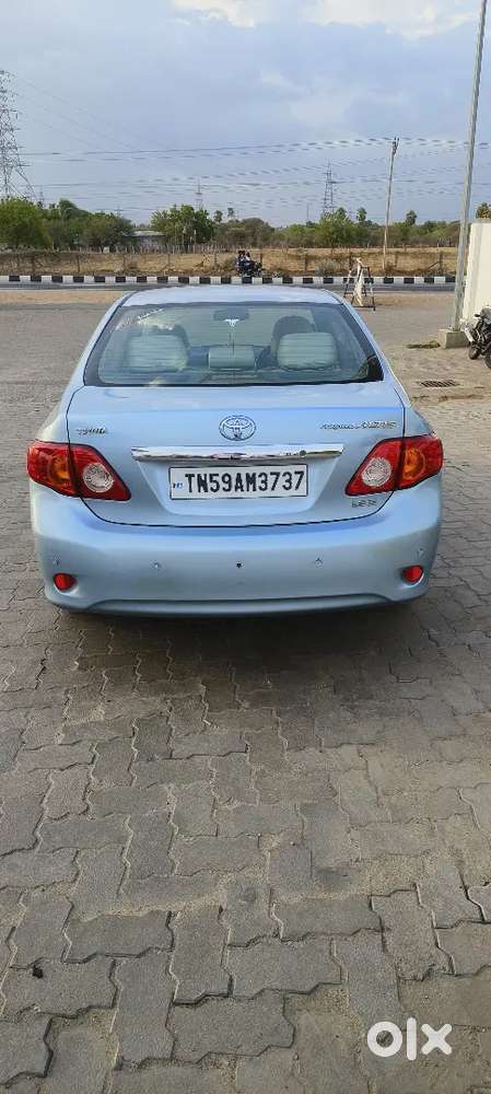 Toyota Corolla Altis 2010