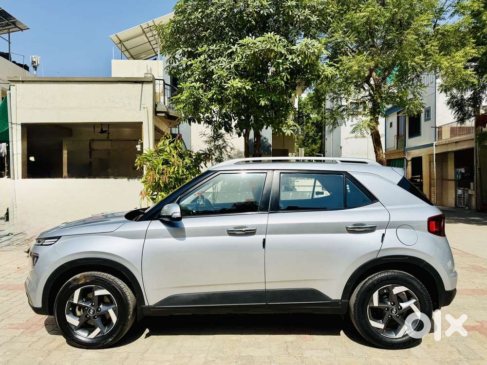 Hyundai Venue 1.0 Sx (o) Turbo Dct, 2019, Petrol