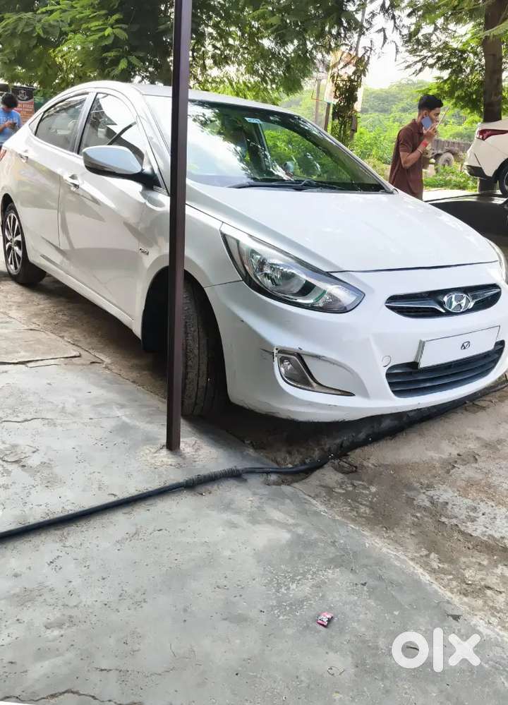 Hyundai Verna Diesel Automatic 2014