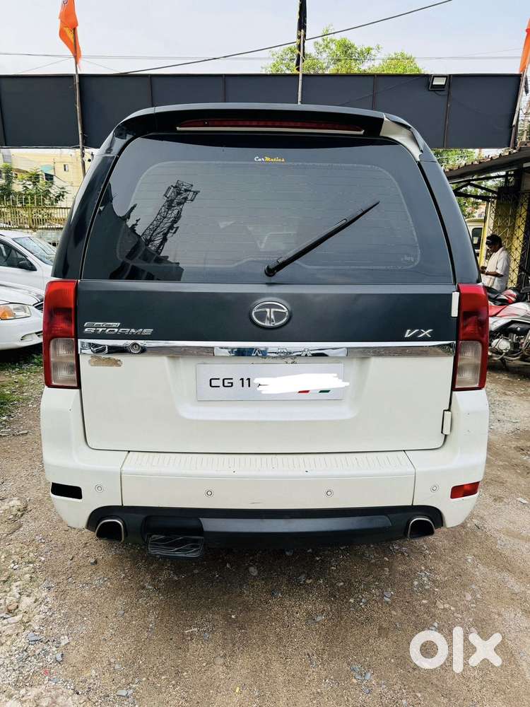 Tata Safari Storme