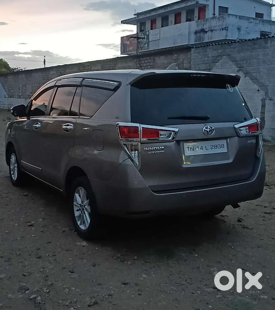 Toyota Innova Crysta 2.4 G Plus Mt, 2017, Diesel