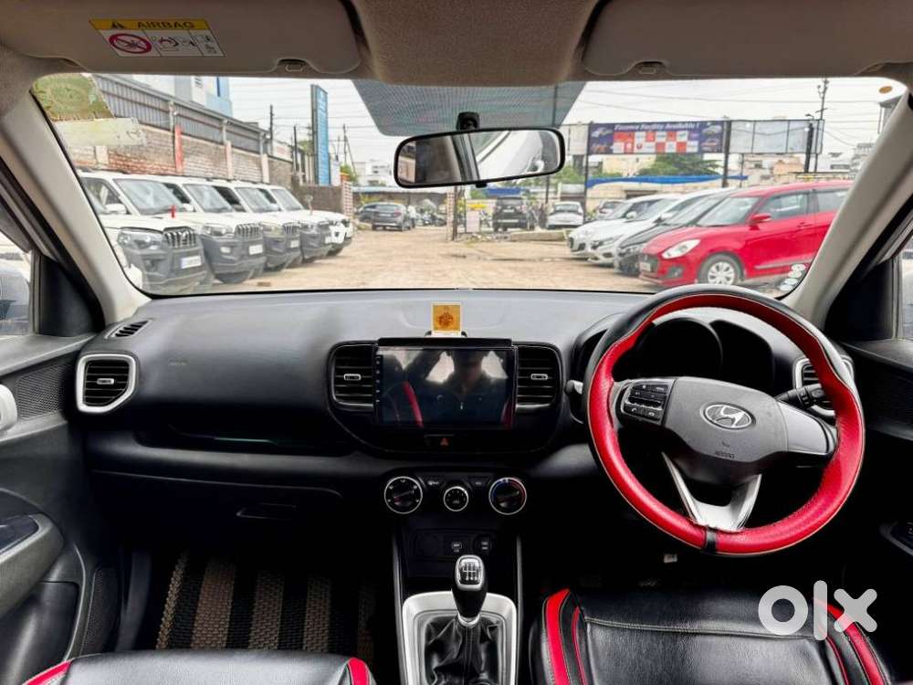Hyundai Venue S, 2020, Petrol