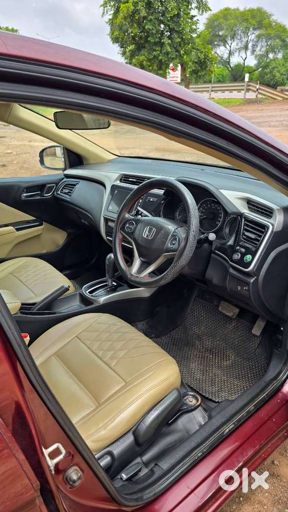 Honda City I-vtec V, 2018, Petrol