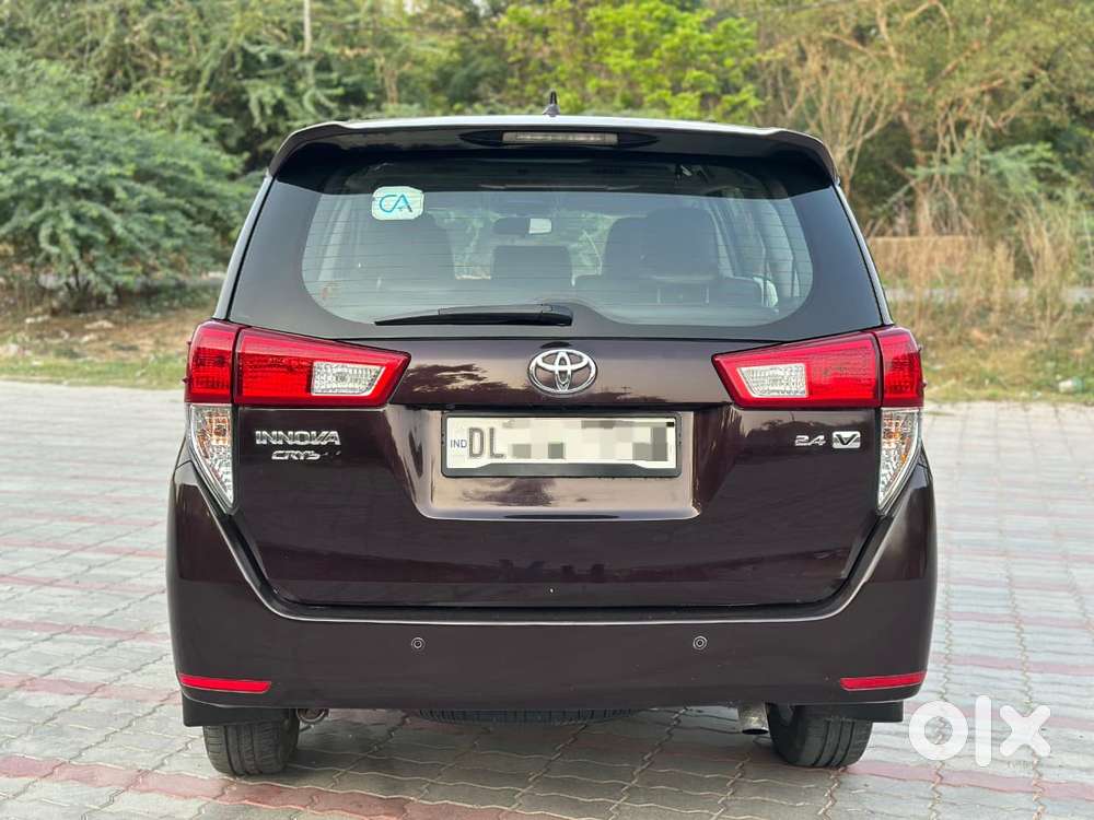 Toyota Innova Crysta 2.4 Vx Mt 8s, 2017, Diesel