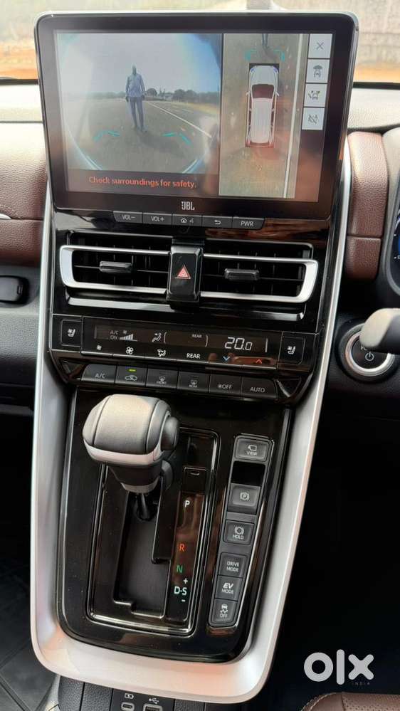 Toyota Innova Hycross 2.0 Zx (o) Hybrid 7 Str, 2025, Petrol