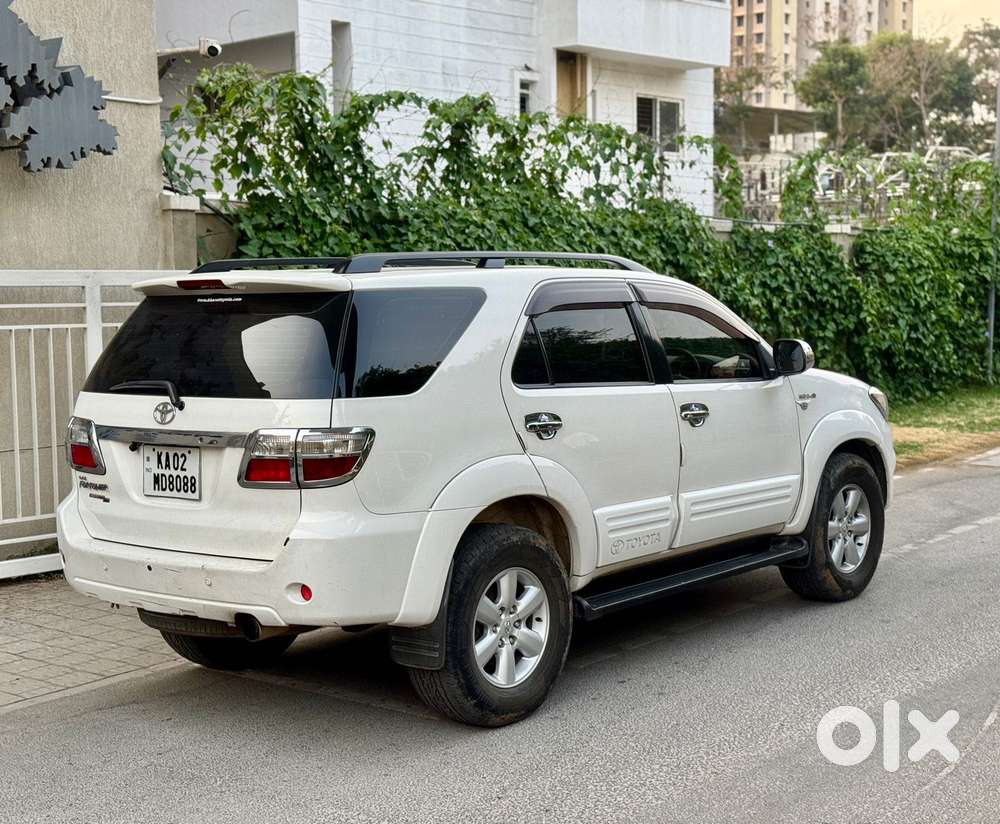 Toyota Fortuner 3.0 4x4 Manual, 2009, Diesel