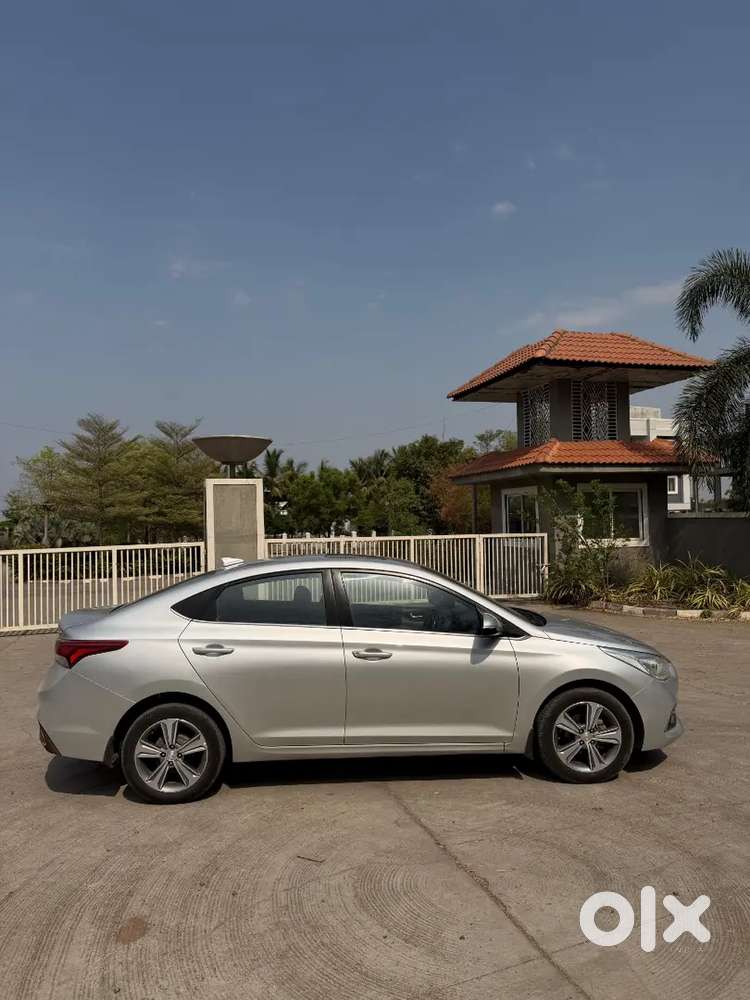 Hyundai Verna Sx Auto Diesel 
Oct 2017 Model 
1st Owner 
65000 Kms
