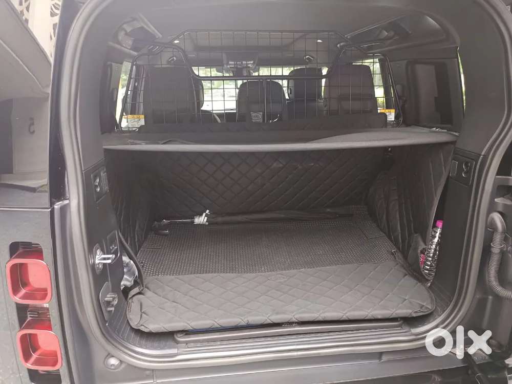 Land Rover Defender, 2022, Petrol