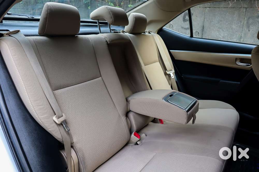 Toyota Corolla Altis [2014-2017] 1.8 G Cvt, 2015, Petrol