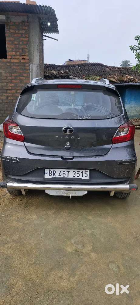 Tata Tiago Revotron 2025