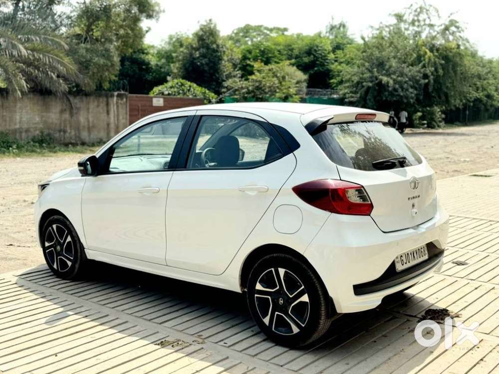 Tata Tiago, 2022, Petrol