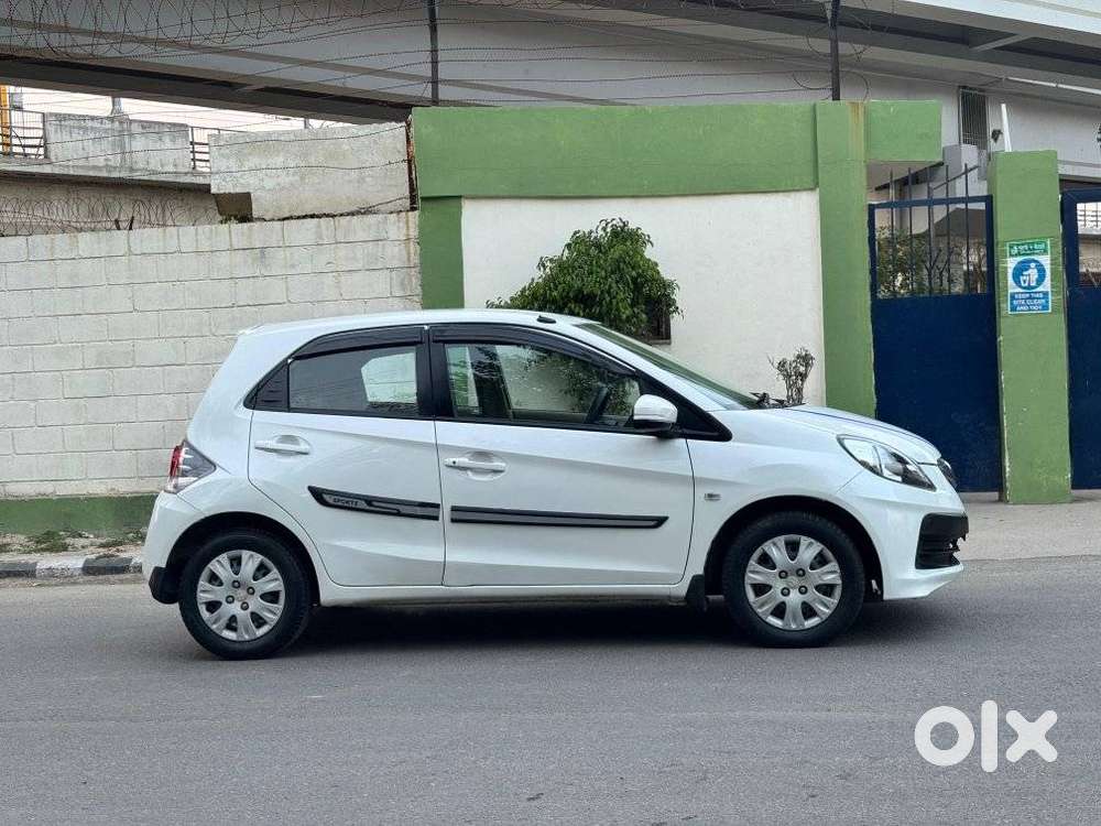 Honda Brio, 2015, Petrol