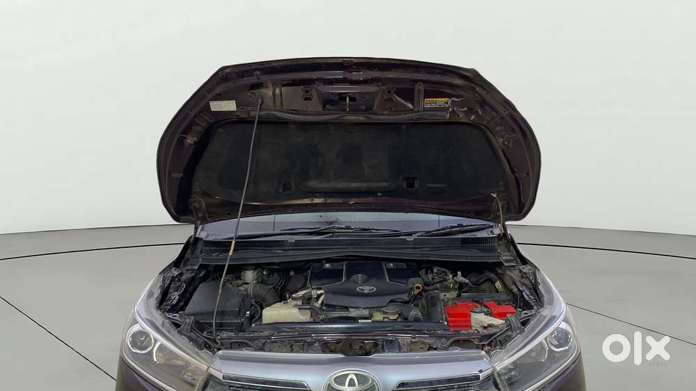 Toyota Innova Crysta 2.8 Zx At, 2016, Diesel