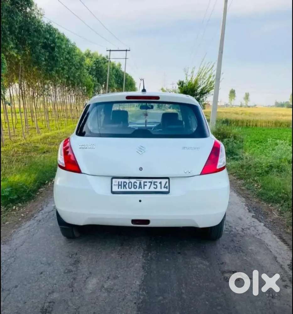 Led Touch Screen Back Camera All Orignal. New Tyres.