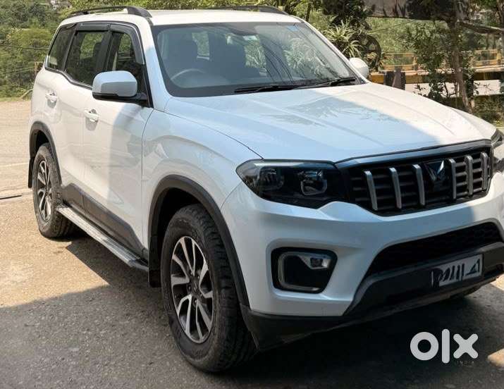 Mahindra Scorpio-n Petrol 2023