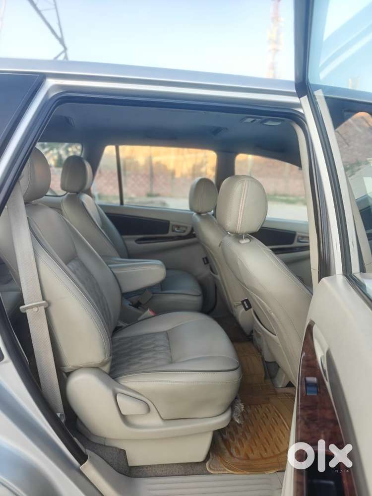 Toyota Innova, 2012, Diesel