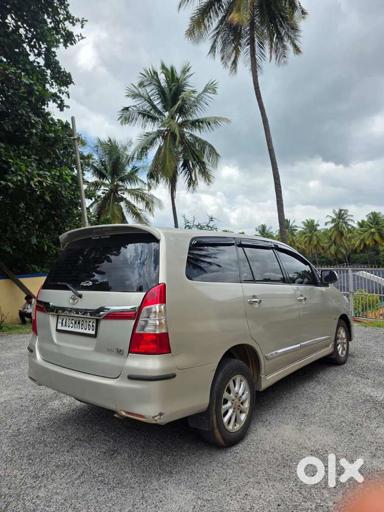 Toyota Innova 2.5 V 7 Str, 2013, Diesel