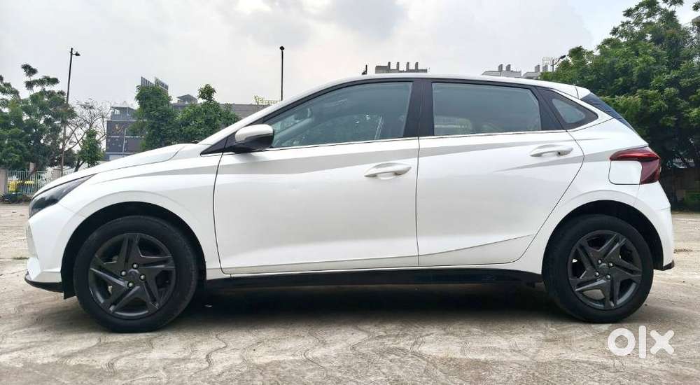 Hyundai I20 Sportz 1.2 Mt, 2023, Petrol