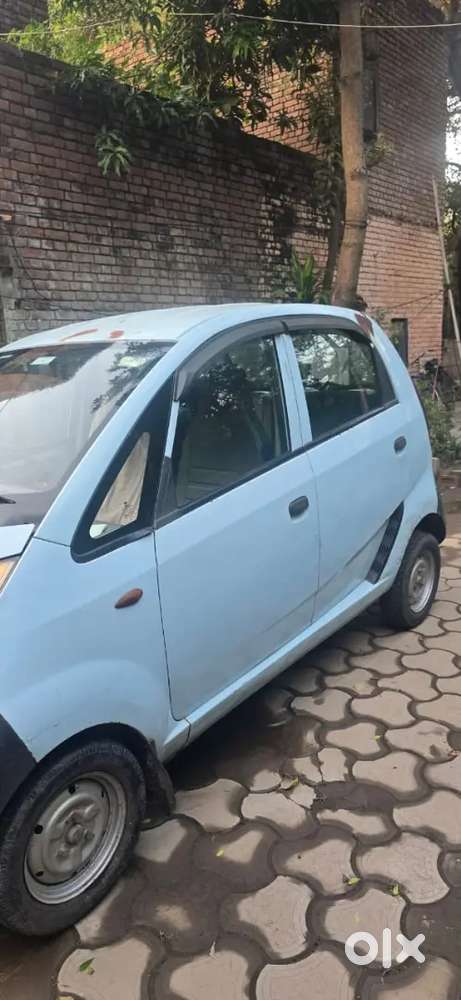 Tata Nano Xe Petrol 2011