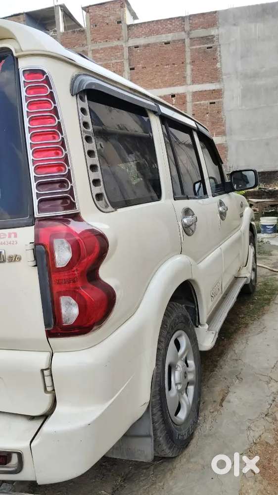 Mahindra Scorpio 2013 Diesel 100000 Km Driven