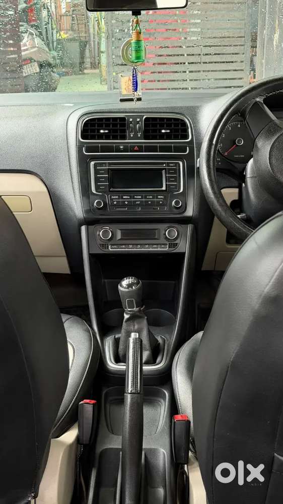 Volkswagen Polo Breeze 2013