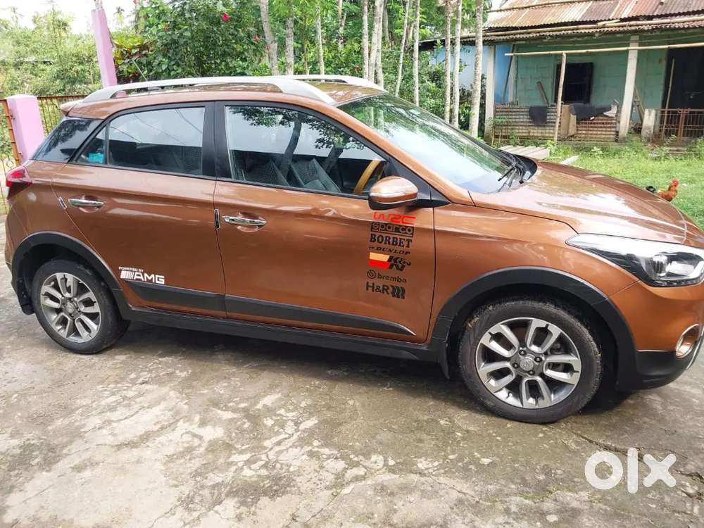 Hyundai I20 Active 2017 Petrol Well Maintained