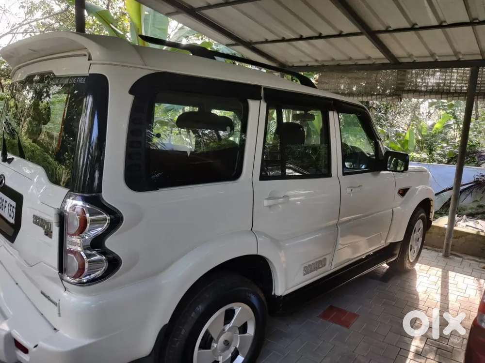 Mahindra Scorpio Classic 2016