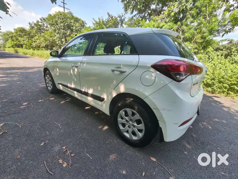 Hyundai I20 Sportz 2015