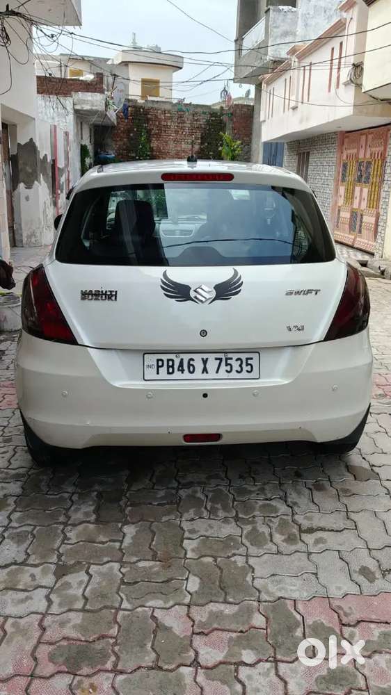 Maruti Suzuki Swift Vxi 2017