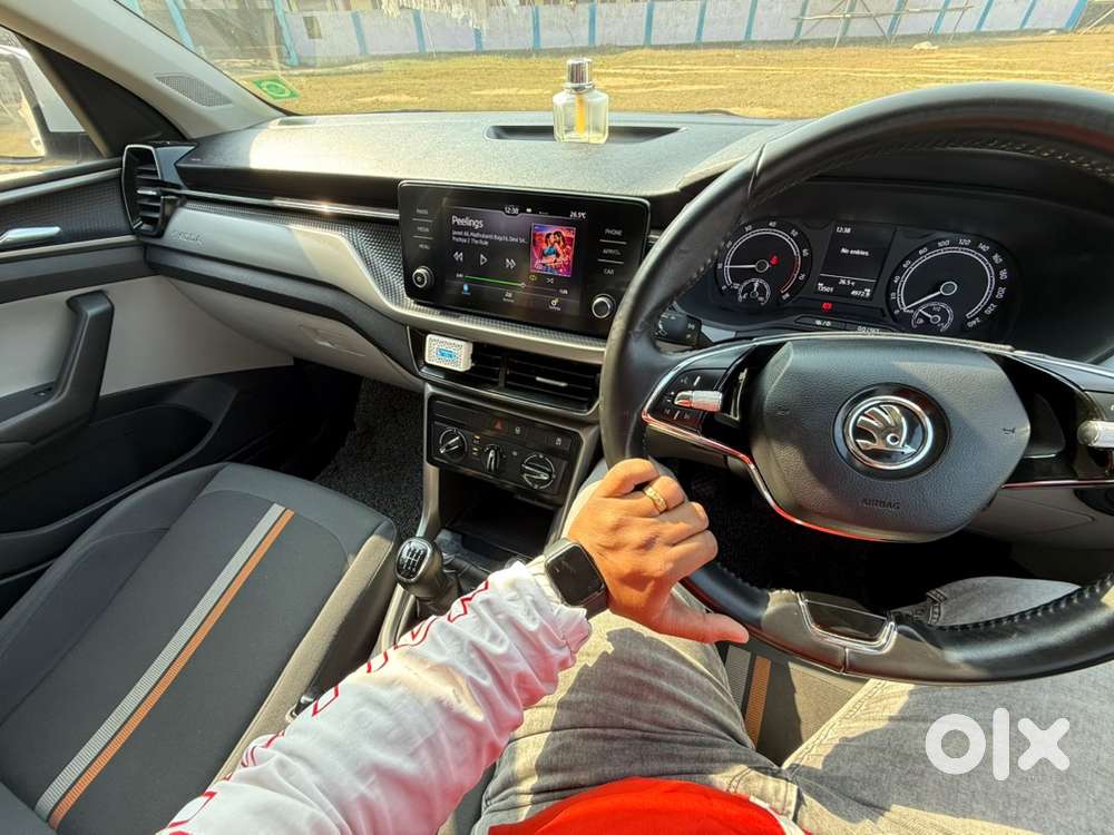 Skoda Kushaq Ambition 1.0 Tsi Turbo Manual Showroom Condition