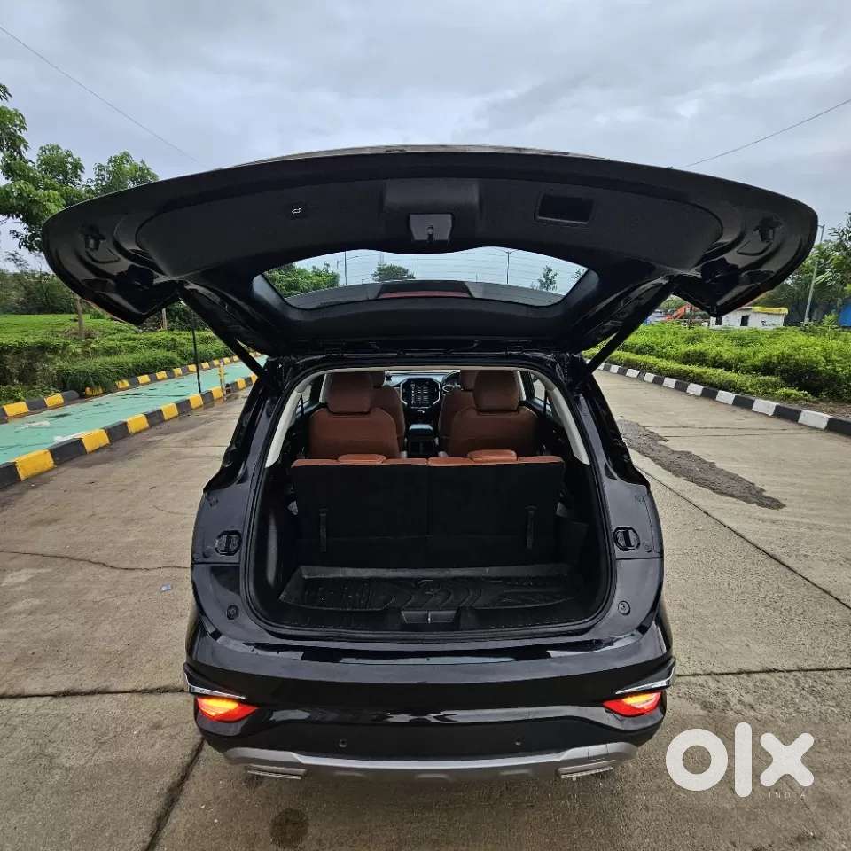 Mg Hector Plus 1.5 Sharp Turbo Cvt 6 Str, 2022, Petrol