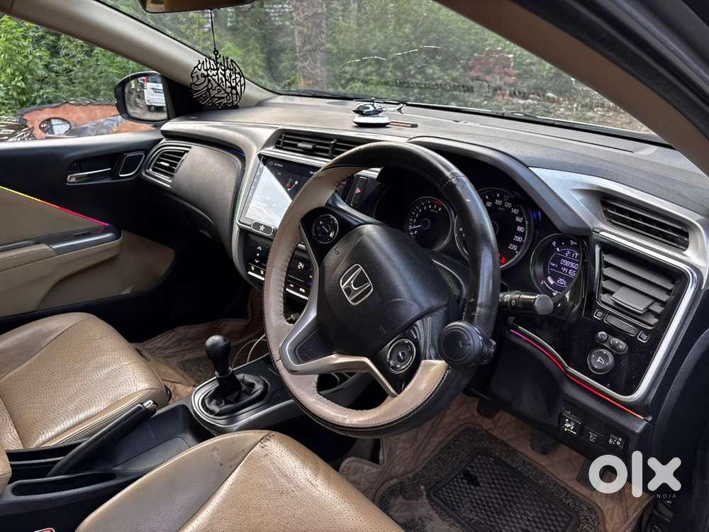 2018 Honda City Vx Cng+petrol  Excellent Condition  Insurance 2026