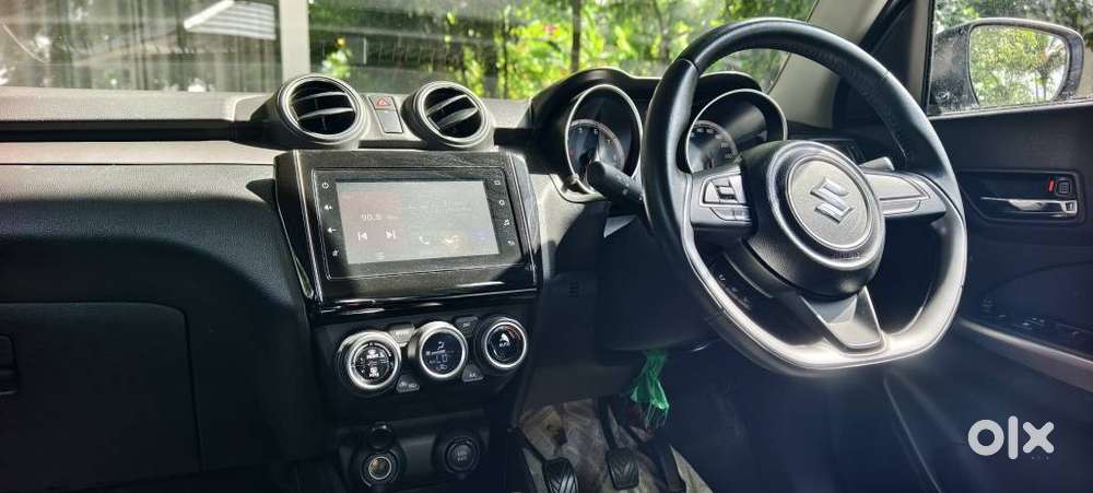 Maruti Suzuki Swift 1.3 Zxi, 2022, Petrol