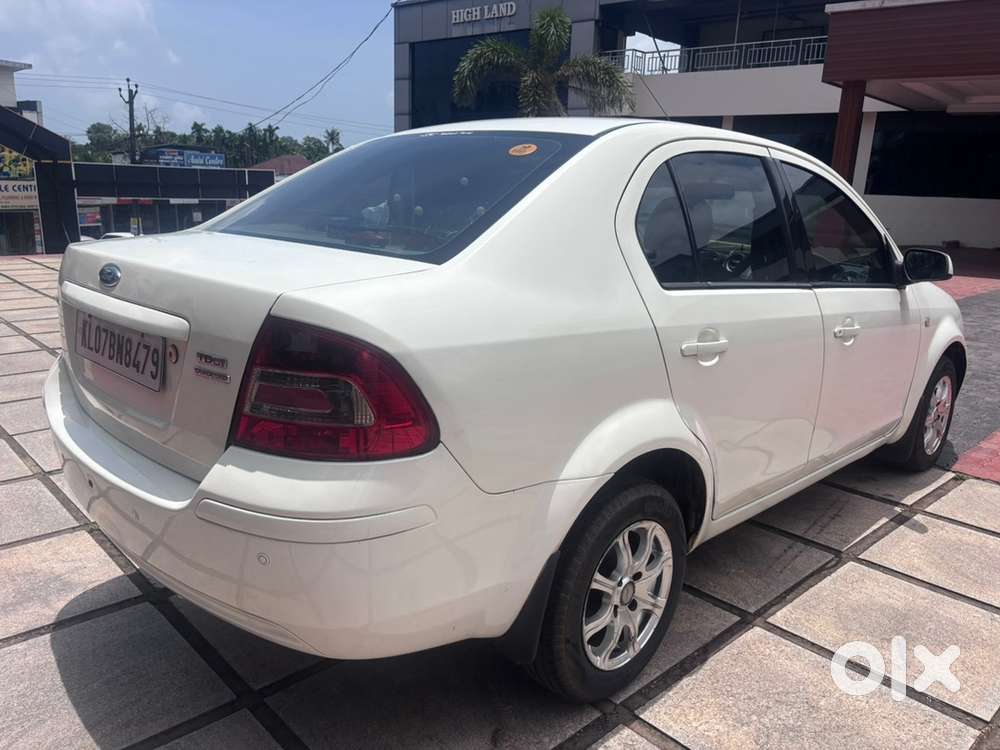 Ford Fiesta 1.5 Tdci 2010 Test Done