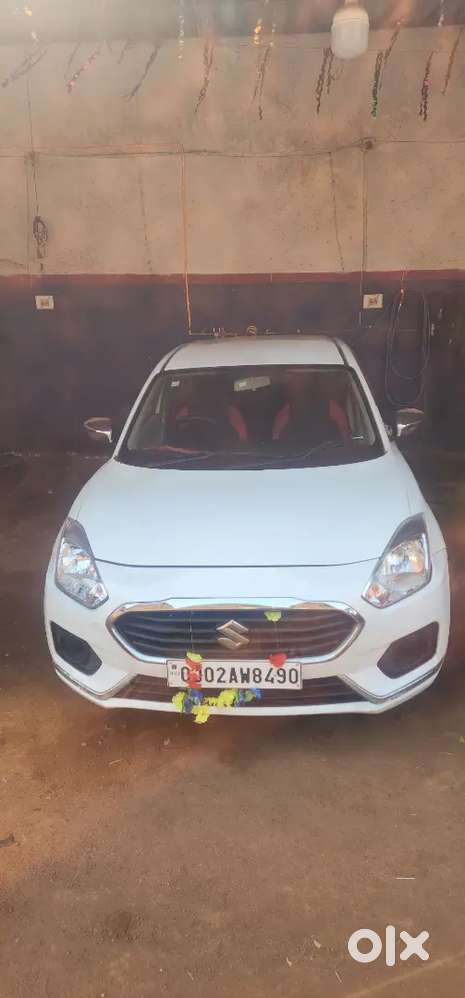 Maruti Suzuki Dzire 2018 Petrol Well Maintained