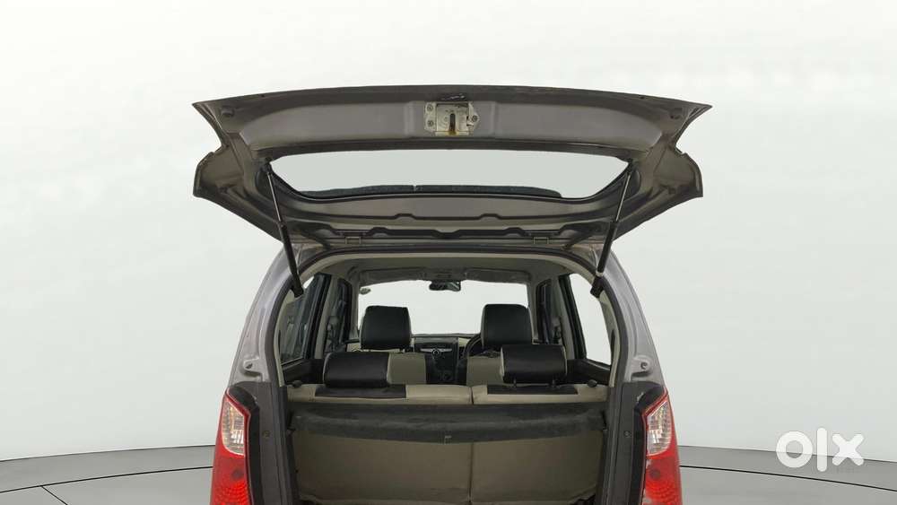 Maruti Suzuki Wagon R 1.0 Vxi, 2017, Petrol