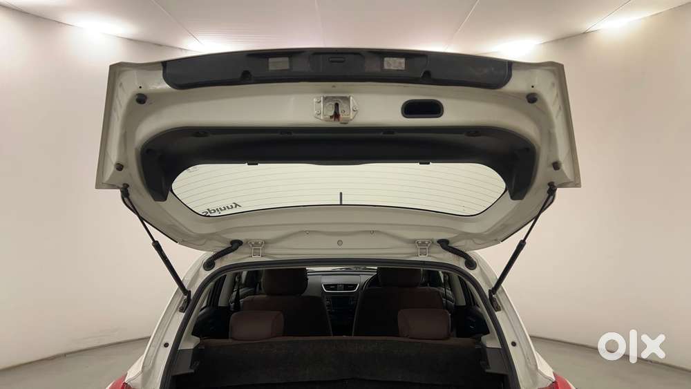 Maruti Suzuki Swift 1.3 Zxi, 2012, Petrol